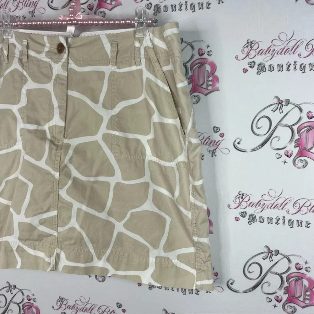Lands' End skort skirt giraffe print animal Beige and White Patterned Skirt